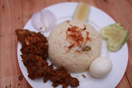 Dhakaiya Chicken Biryani